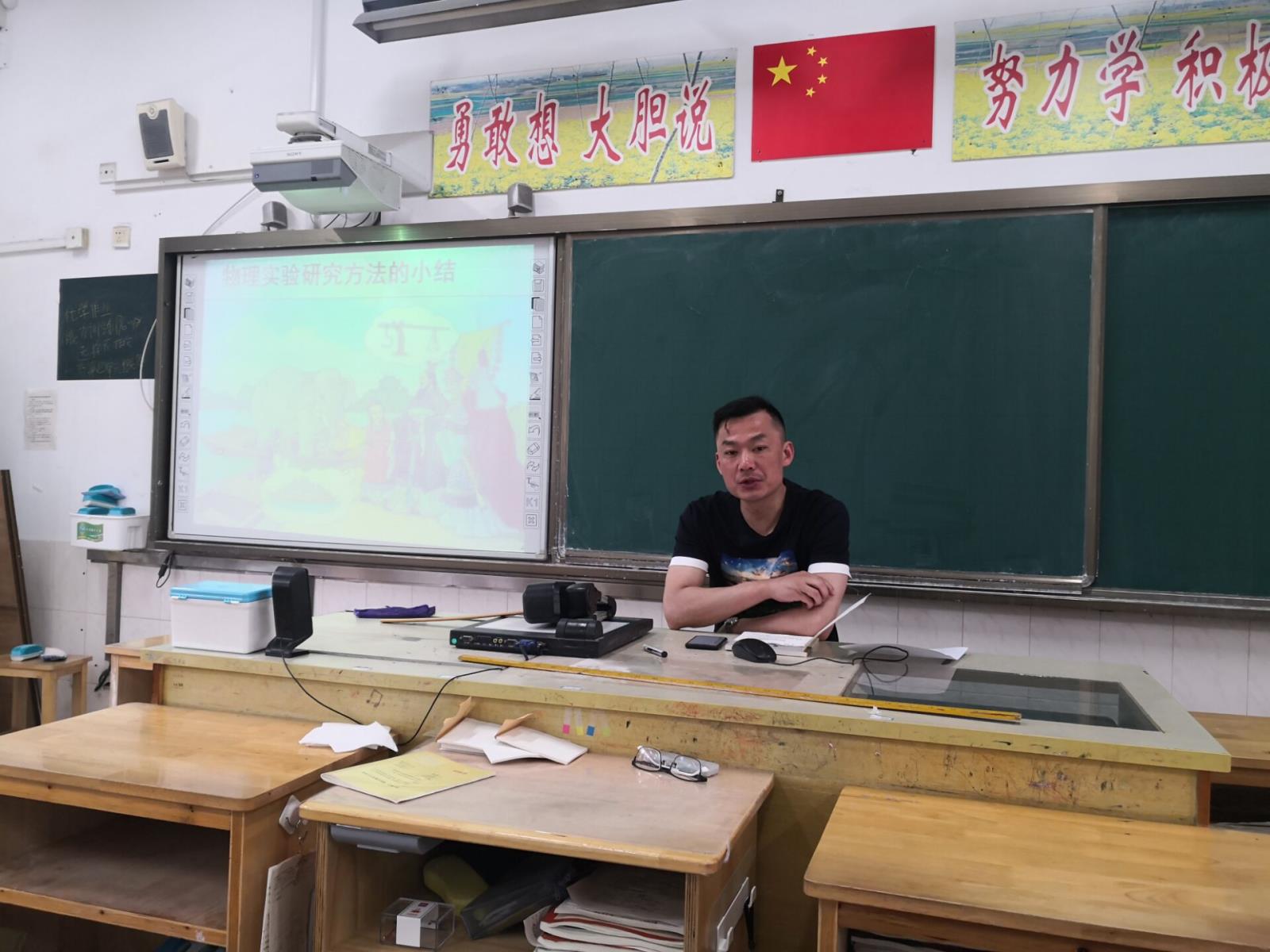 C4AB64DBE64FEC0FF5FF3E453D225431.jpg C4AB64DBE64FEC0FF5FF3E453D225431.jpg