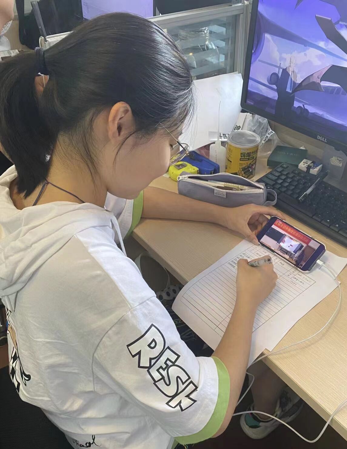 E475FABBB683AB81163F6F3A81A9C0B1.jpg E475FABBB683AB81163F6F3A81A9C0B1.jpg