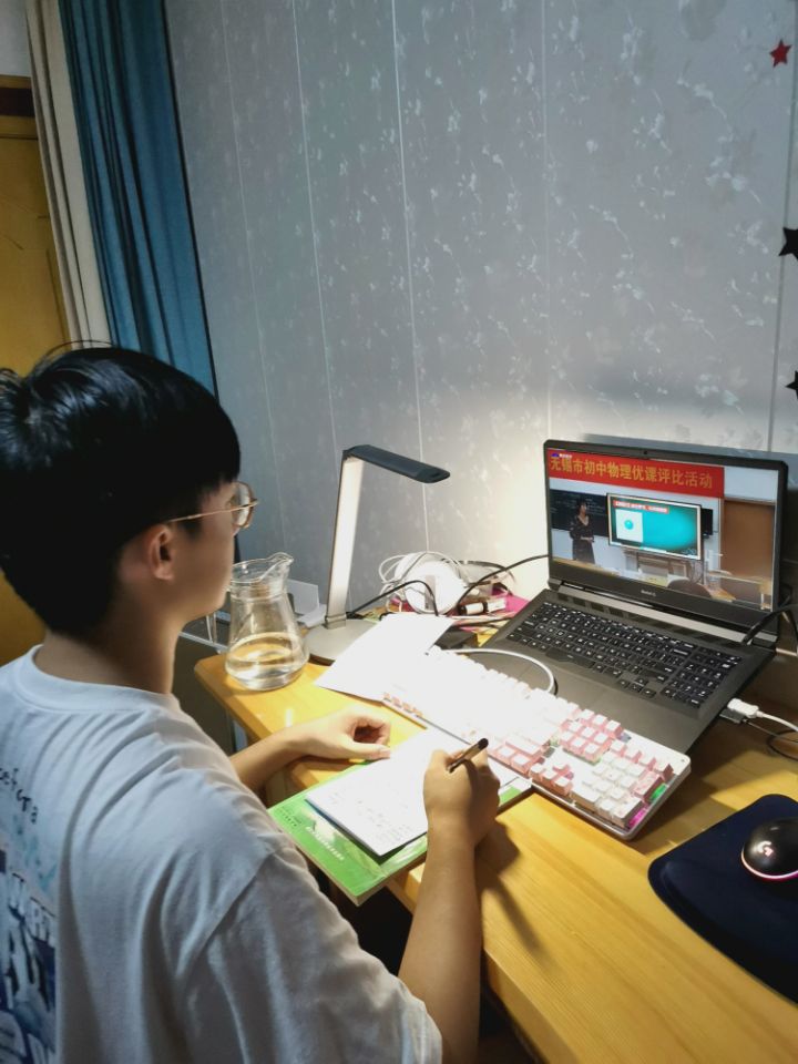 C410E6E1F8688A778663C9366081F0C7.jpg C410E6E1F8688A778663C9366081F0C7.jpg